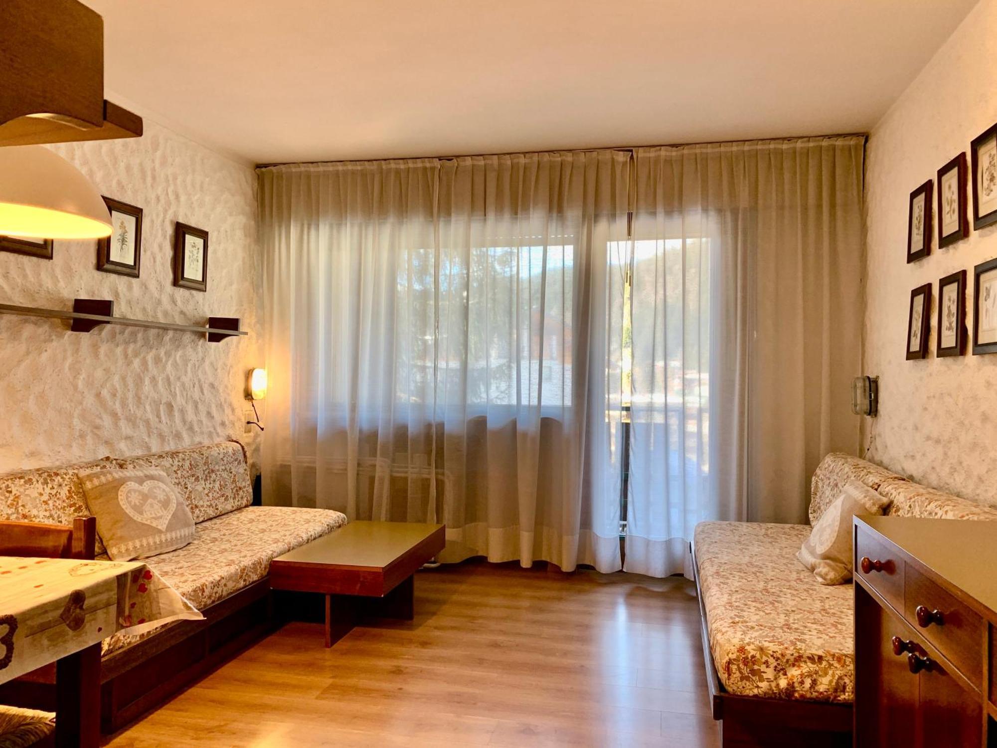 Bilocale Nardis 6 Apartment Madonna di Campiglio Bagian luar foto